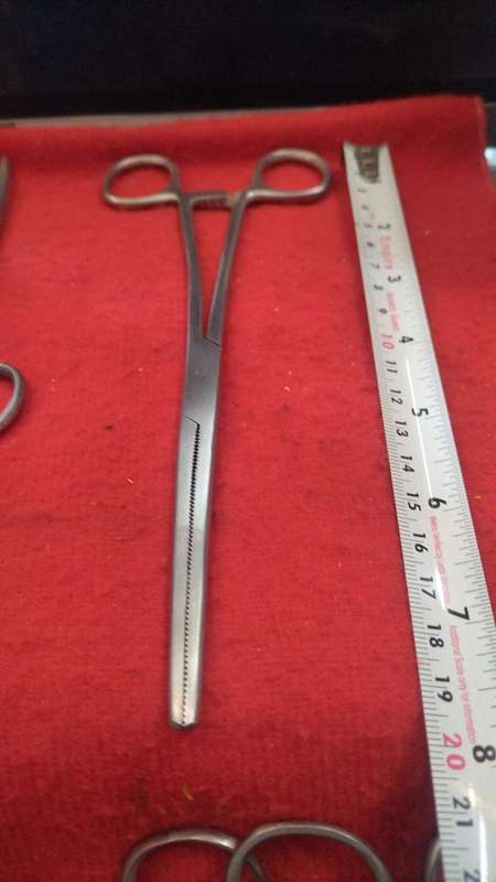 1 lot of 11 assorted steel surgical instruments