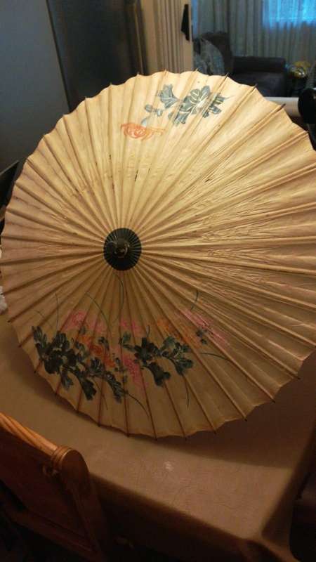 Vintage Asian Bamboo & Rice paper parasol umbrella