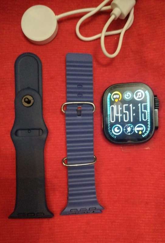 ZT-MAX20 Ladies and Mens Smart watch with 2 straps