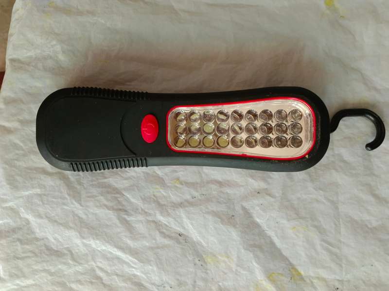 2 x lights 1 hook light and 1 working light