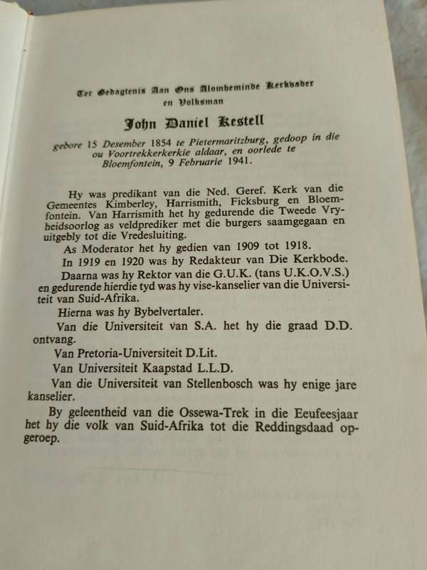 2 x dagstuk christelike boeke Uitgevryfde Koringkorrels en Laat ons boekevat