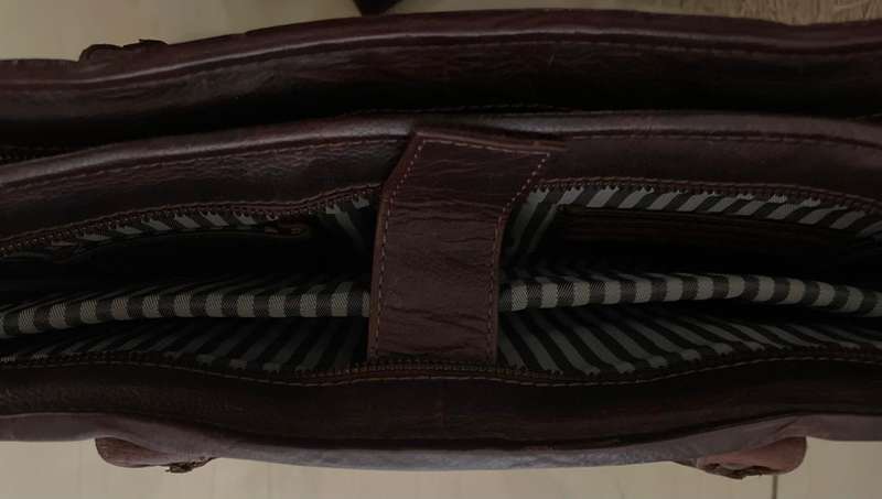 Leather  laptop Bag : Trendy Rustic Brown - as new