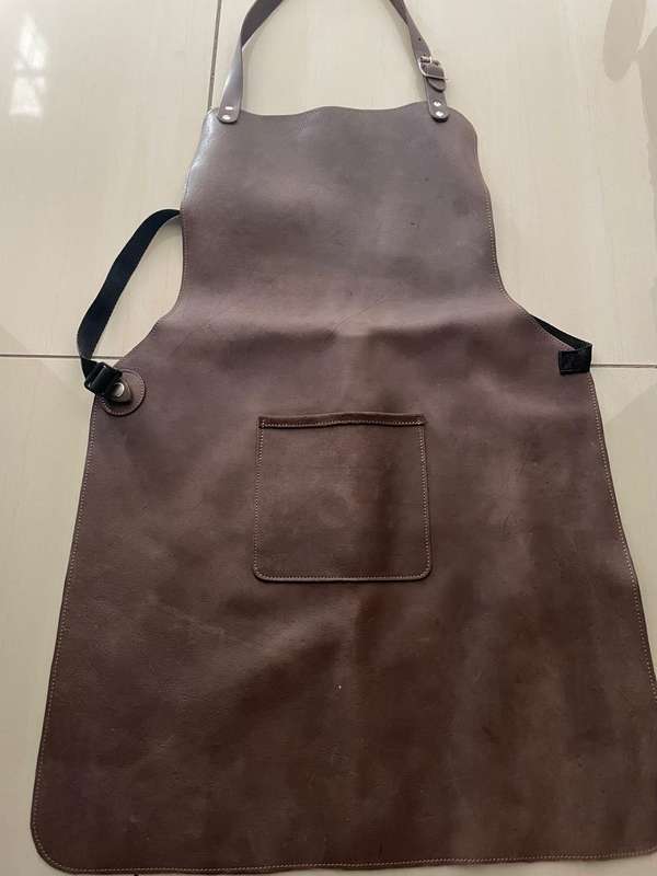 Apron : Leather : Brand New - very trendy