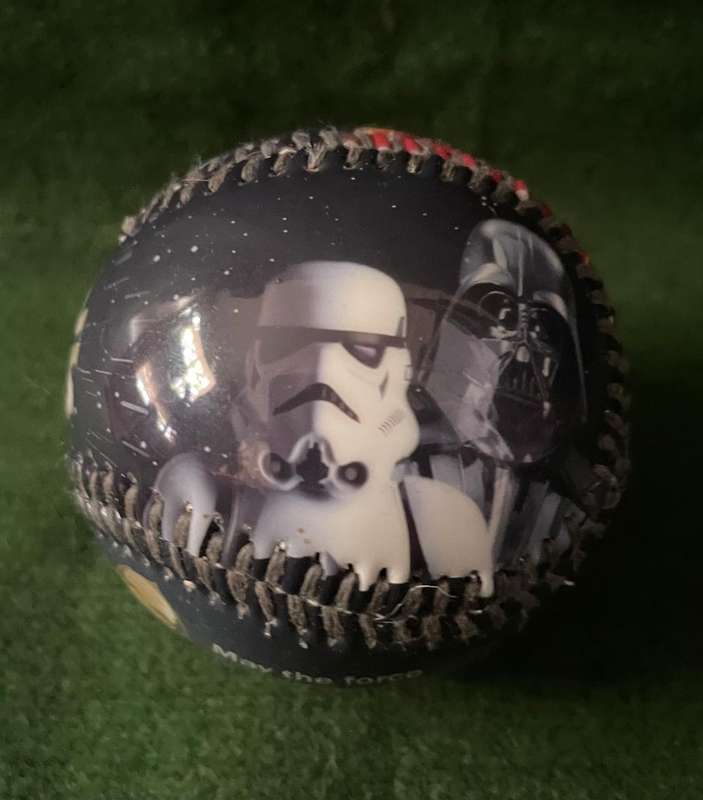 Star Wars : Baseball - great condition - collectors item