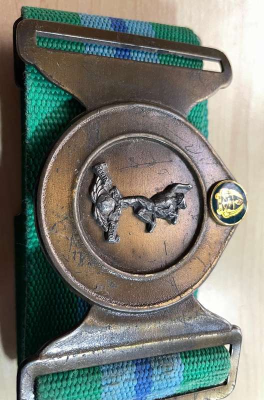 SADF Signals Stable Belt with Army Gym Badge - really nice condition