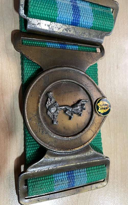 SADF Signals Stable Belt with Army Gym Badge - really nice condition