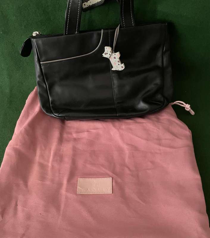 Leather Handbag - it is a Radley - in Excellent condition - VERY TRENDY