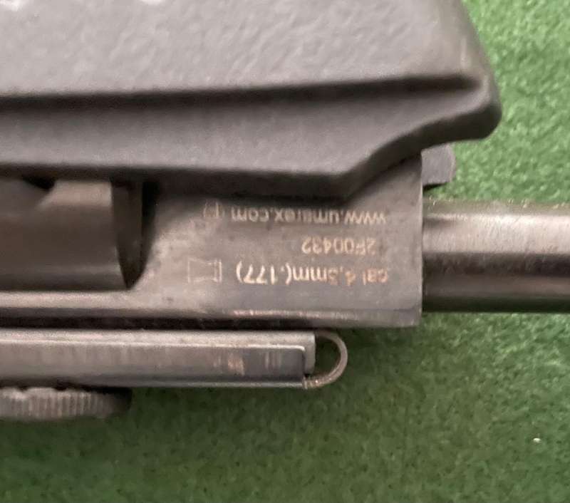 Rifle : Air Soft Rifle  Hammerli AR Firefox Air Rifle - scope and Rifle Carry Bag : Excellent buy