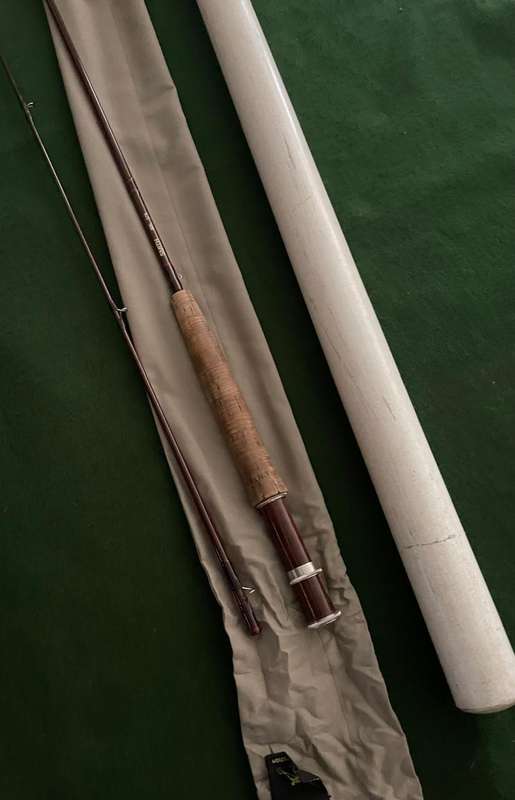 Flyfishing Rod : 2 piece Flyfishing Rod : Smith Design IM6 379 - its in good condition
