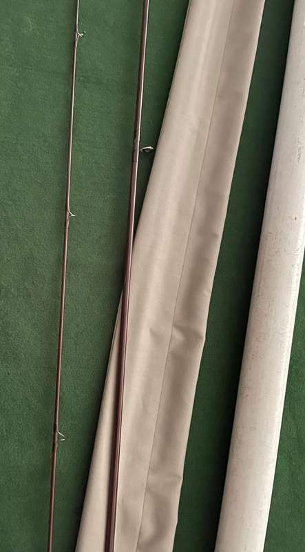 Flyfishing Rod : 2 piece Flyfishing Rod : Smith Design IM6 379 - its in good condition