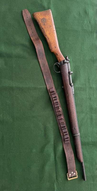 Rifle Deactivated : Lee Metford Rifle - Deactivated Late 1800s / early 1900s Great Collectors item