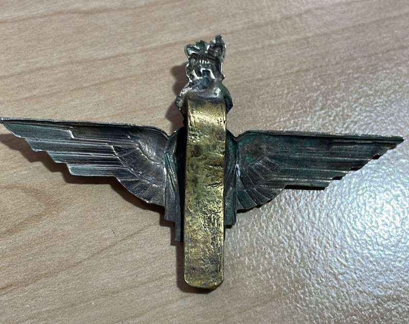 British Parabat Beret Badge