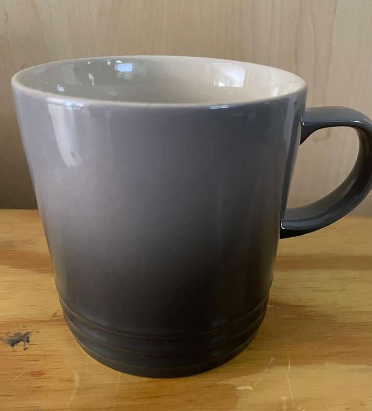 Le Creuset London Cappuccino Mug - never been used.