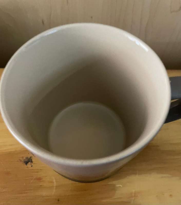 Le Creuset London Cappuccino Mug - never been used.