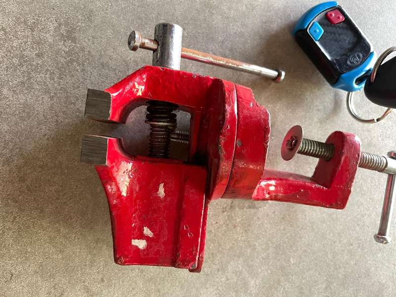 Tools : Vice : Mini Vice for gun smithing or anything else - excellent condition