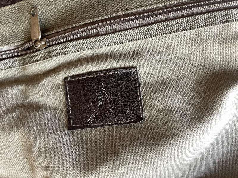Shoulder Bag : Canvas looking bag Fish Eagle Brandy Bag - quite trendy - nice condition