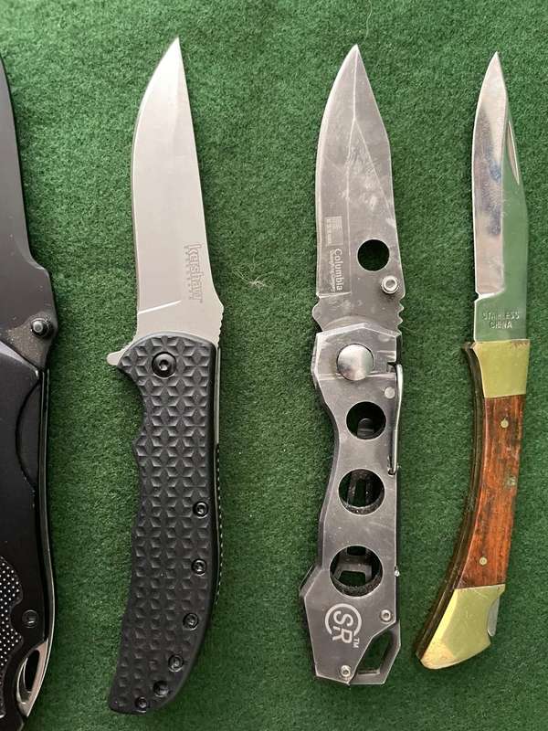 Knives - EDC Knives (Every Day Carry) Job lot of some great knives - take a look