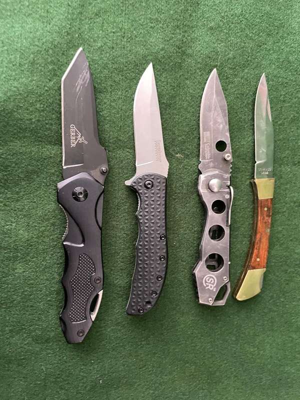 Knives - EDC Knives (Every Day Carry) Job lot of some great knives - take a look