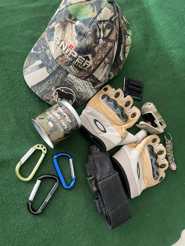 Shooting Job Lot : Gloves / Camo Tape / Sniper Peak Hat and other - take a look