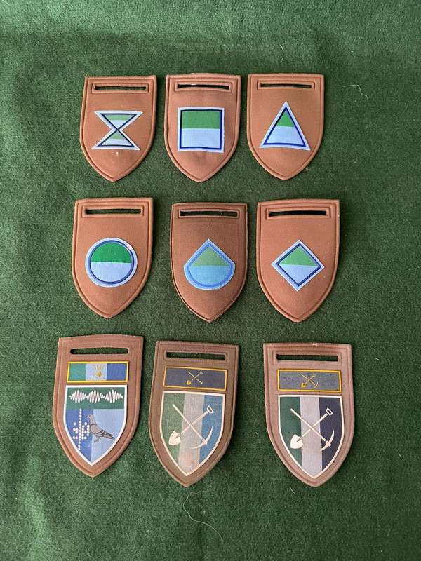 SADF : Job Lot # 6 : 9 x Signals Nutria Shoulder Flashes