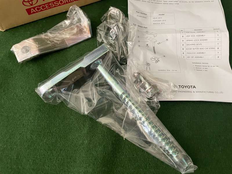 Spare Wheel lock - brand new - never been used for a Toyota Hilux or Fortuner