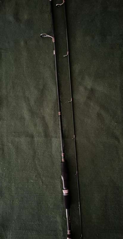 Bass fishing rod : 2 piece Bass Rod Assassin Sabre & medium - 2piece - never been used