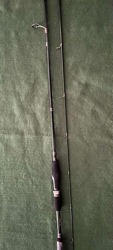 Bass fishing rod : 2 piece Bass Rod Assassin Sabre & medium - 2piece - never been used