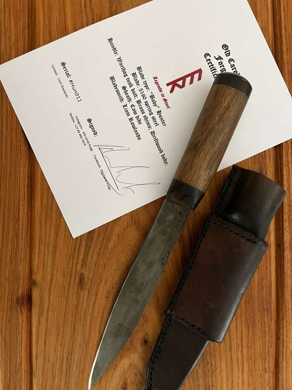 Knife : Rustic Hunting Knife handmade with certificate - great blade