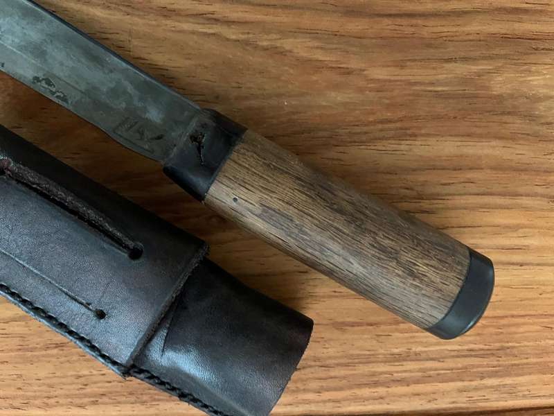 Knife : Rustic Hunting Knife handmade with certificate - great blade
