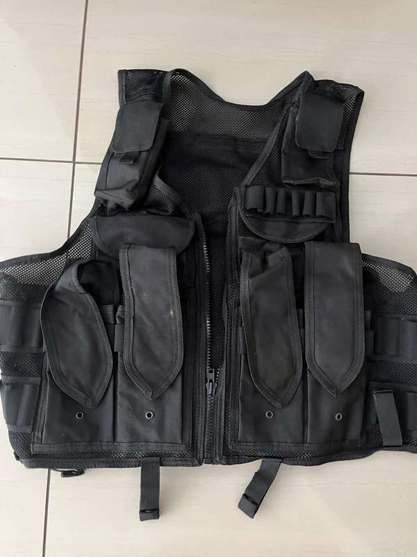 Battle jacket : Used for Paintball or other outdoor activities - Big size - adjustable