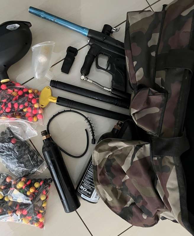 Paintball Job Lot : Bag hold all / Paintball gun / 2 x C02 cylinders / lots of bullets and other
