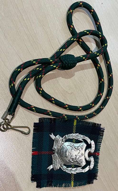 SADF Infantry : Pretoria Highlanders Tam O Shanter badge with tartan backing and Lanyard