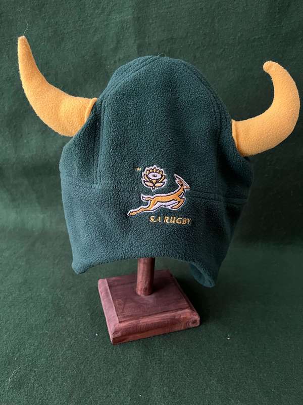 Springbok supporters hat / beanie has horns