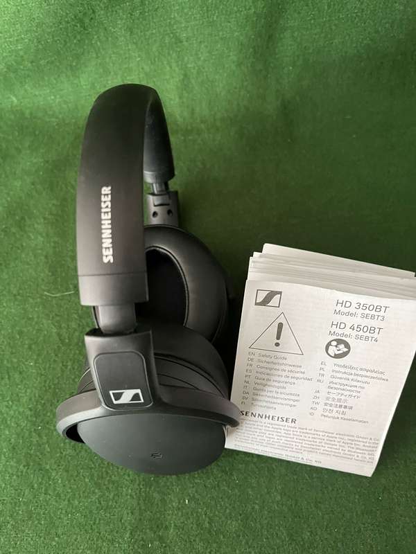 Sennhauser HD 350Bt Model