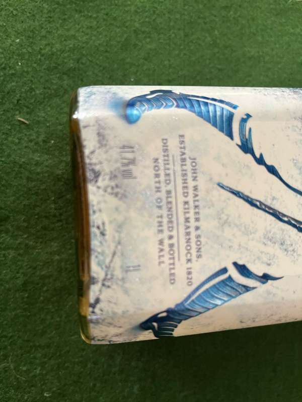 Johnny Walker Whisky : GOT White Walker Limited Edition 700ml - excellent condition