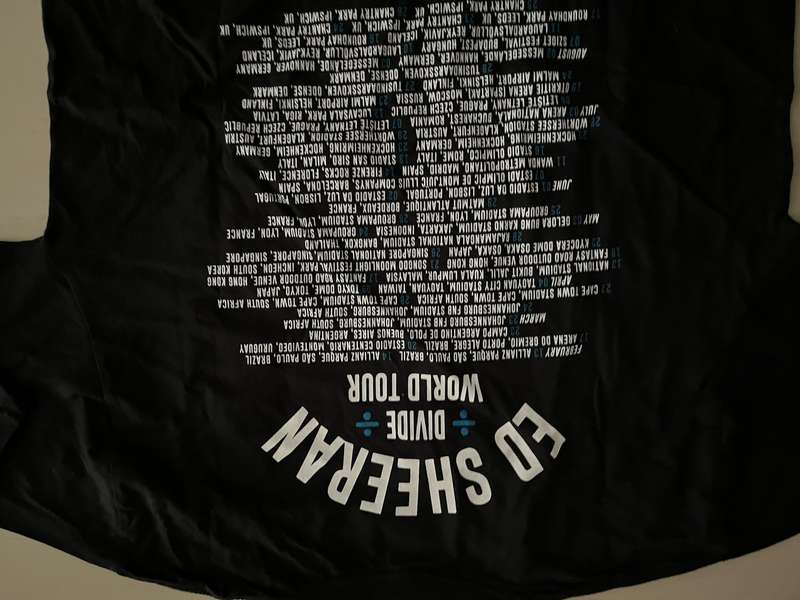 Music Concert Memorablia Ed Sheeran Concert T-Shirt: Divide World Tour Size XL