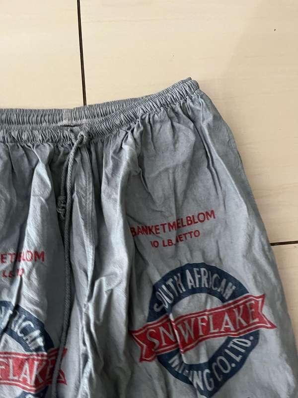 Snowflake Cargo Pants - Size XXL, Grey Color