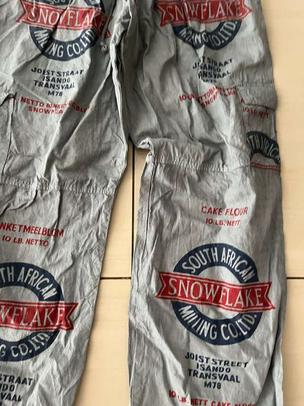 Snowflake Cargo Pants - Size XXL, Grey Color