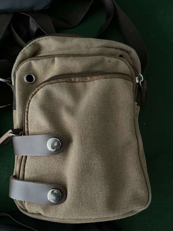 4 Shoulder Bags