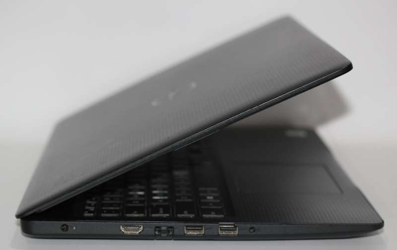 Dell Inspiron 3593 15.6"- Intel Core i5-1035G1, 8GB RAM, 256GB SSD , Windows 11