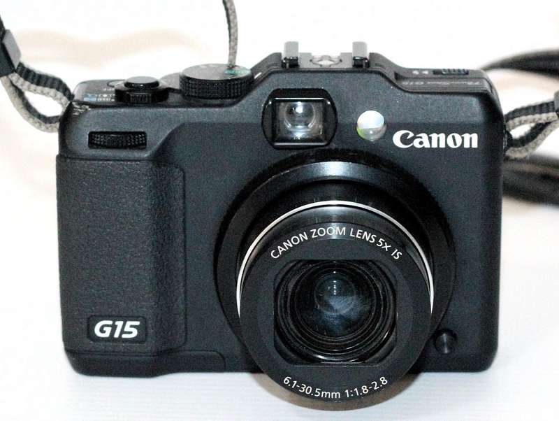 Canon PowerShot G15 12MP Digital Camera with 3-Inch LCD