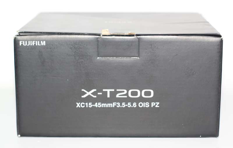 Fujifilm X-T200 Mirrorless Digital Camera with 15-45mm Lens