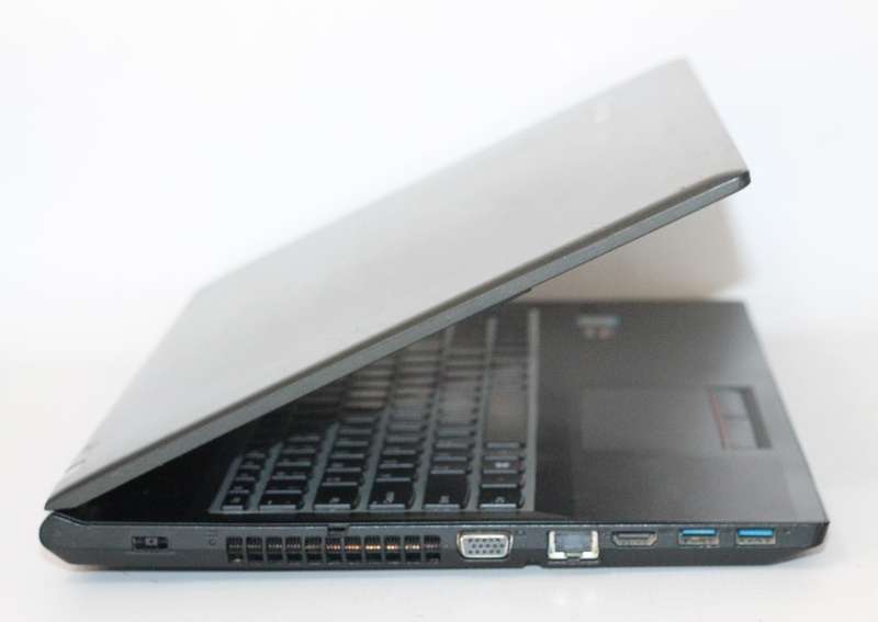 Lenovo E51-80 , Intel Core i7-6500U,  8GB RAM, 256GB SSD, 2GB AMD Radeon R5 M330 GDDR5, 15.6" HD