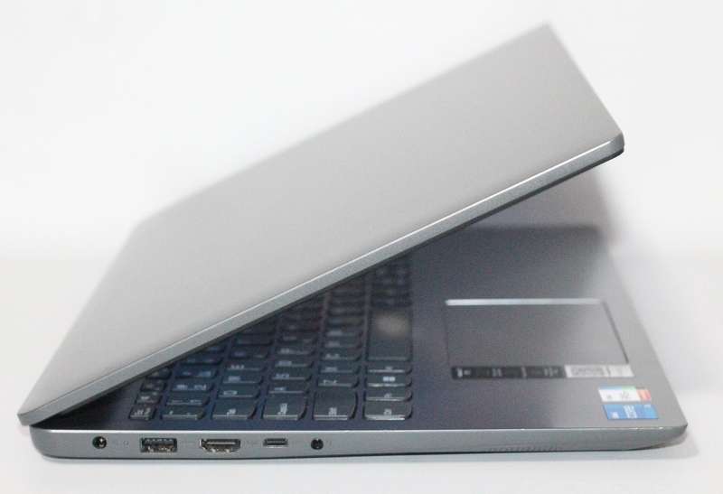 enovo IdeaPad 3 15.6-inch FHD Laptop - Intel Core i5-1135G7 , 8GB RAM , 512GB SSD   Windows 11