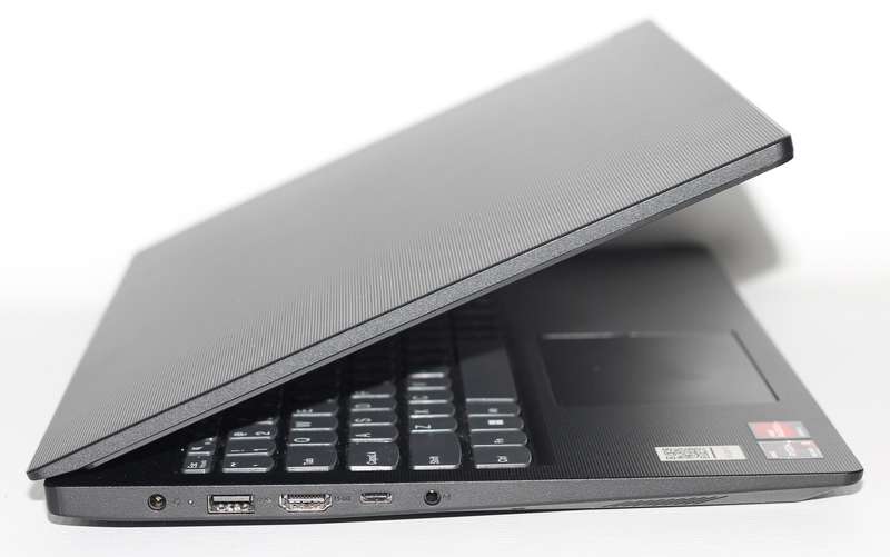 Lenovo V15 G4 AMD Ryzen 3 7320U 2.40GHz, 8GB Ram , 256GB SSD ,15.6" Full HD (1920x1080) Windows 11