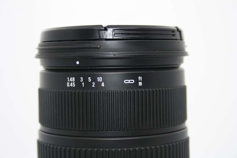 Sigma 18-200mm f/3.5-6.3 DC Auto Focus OS (Optical Stabilizer) Zoom Lens for Canon DSLR Cameras