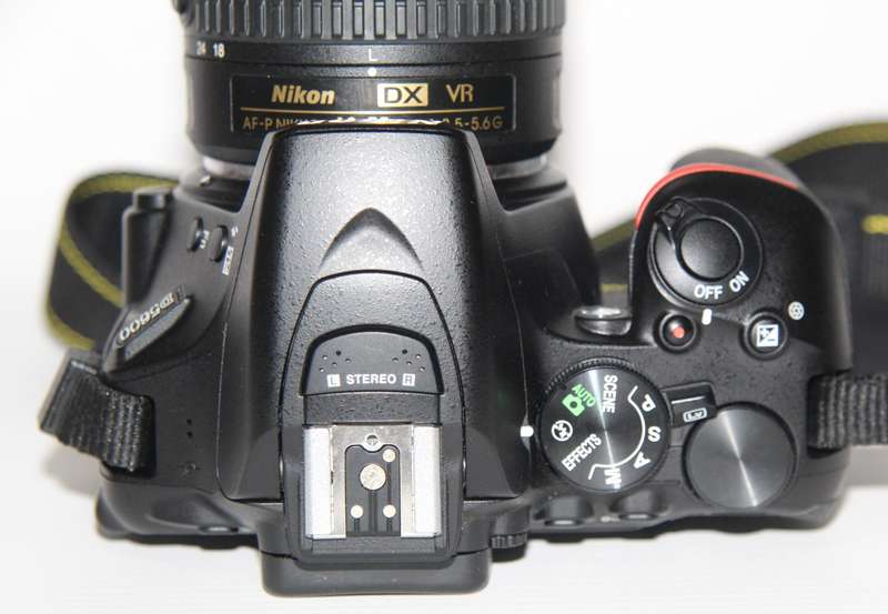 Nikon D5600 , 24MP DSLR ,FULL HD MOVIES ,WITH 18-55mm DX VR Lens, VERY LOW SHUTTER OF 2056