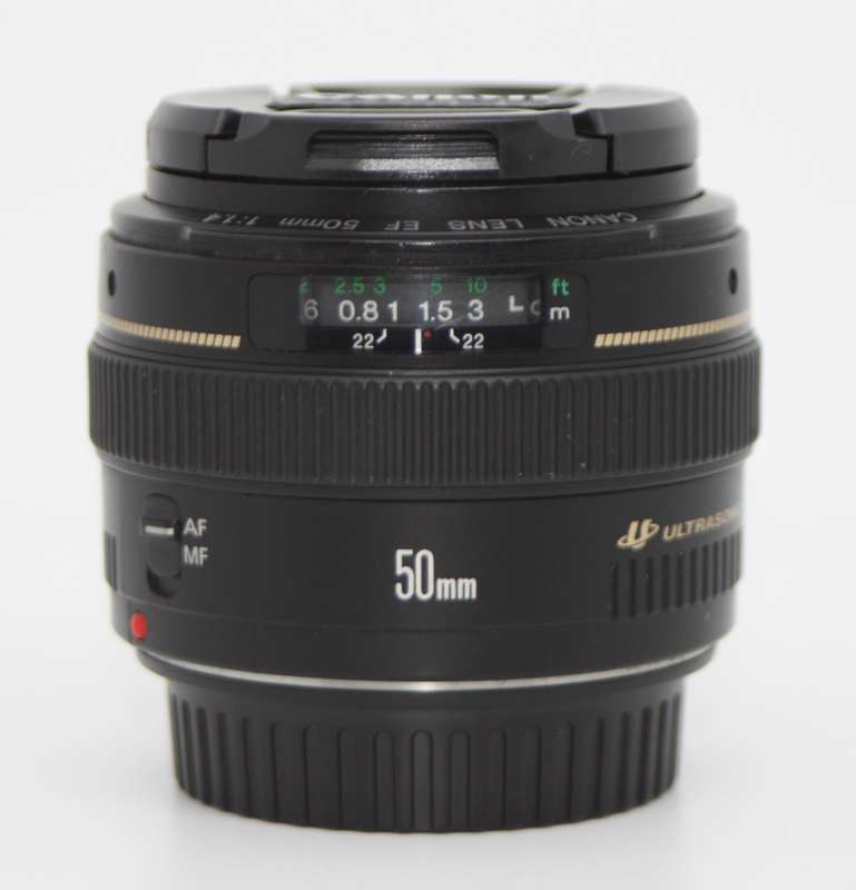 CANON EF 50mm f/1.4 USM