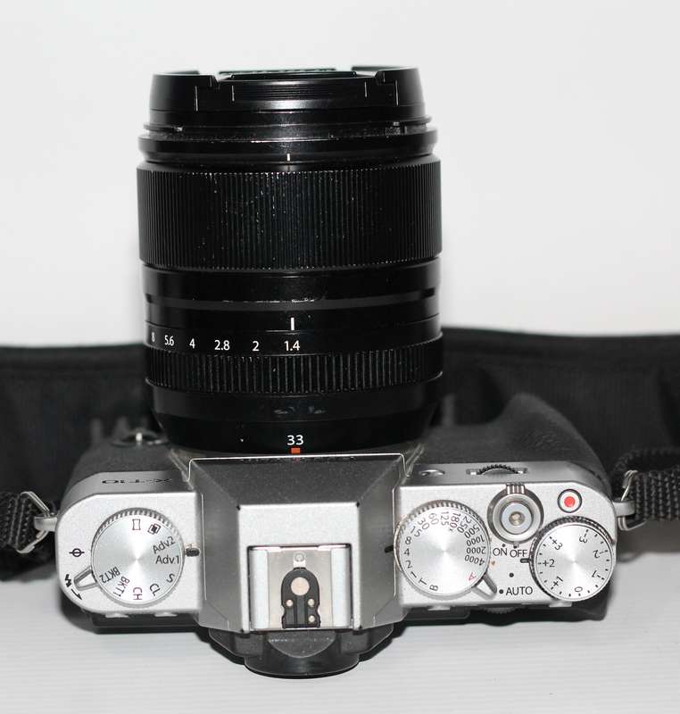 Fujifilm X-T10 Body Black Mirrorless Digital Camera With  Fujifilm XF 33mm f/1.4 R LM WR Lens