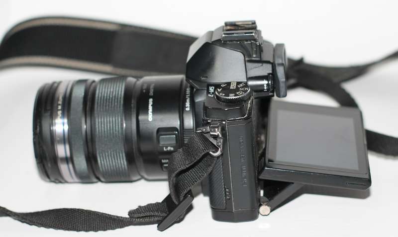 Olympus OM-D E-M5 Camera with 12-50mm f3.5/5.6 Power Zoom Lens